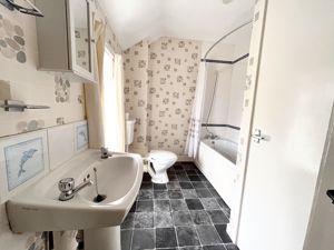 Photo 15- click for photo gallery